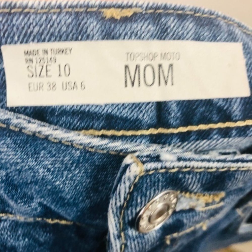 Topshop High Rise Moto Mom Raw/Fray Hem Denim/Jeans Cut Off Shorts-Size 6 - Picture 10 of 11